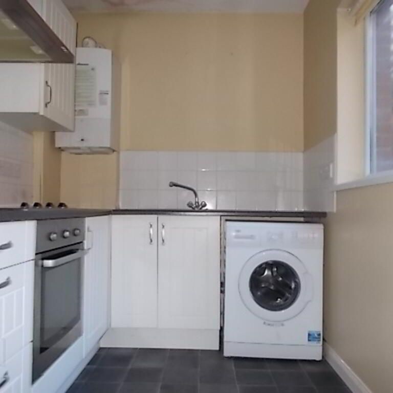 26 Olympia Drive, Belfast, BT12 6NH - Photo 1