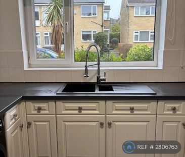 2 bedroom flat to rent - Photo 5