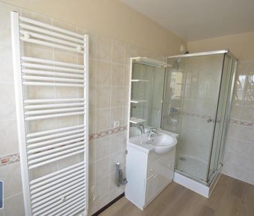 Location Appartement 2 pièces 46m² LE MANS 72000 - Photo 6