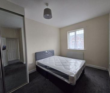 3 bedroom terraced house to rent - Photo 3