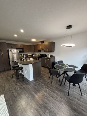 For Lease - 3399 Castle Rock Place Unit# 48, London South, Ontario - Photo 3