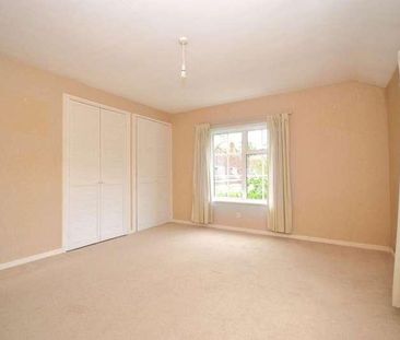 Parkway, Welwyn Garden City, AL8 - Photo 3