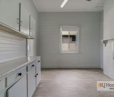 IDEALLY LOCATED!! - Photo 2