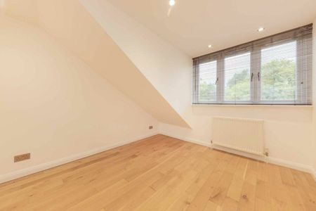 Savernake Road, Hampstead, NW3 - Photo 2