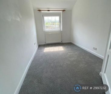 4 bedroom detached house to rent - Photo 5