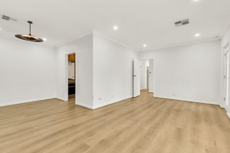 18 Martins Road, Paralowie SA 5108 - Photo 2