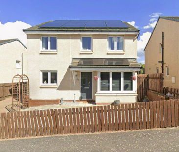 4 bedroom detached house to rent - Photo 1