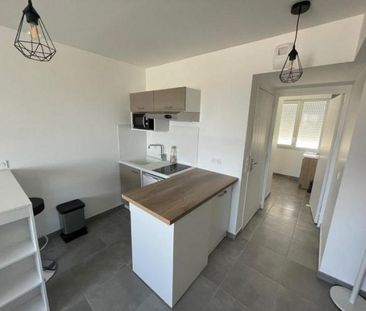 Appartement à louer, 1 pièce - Angers 49000 - Photo 1