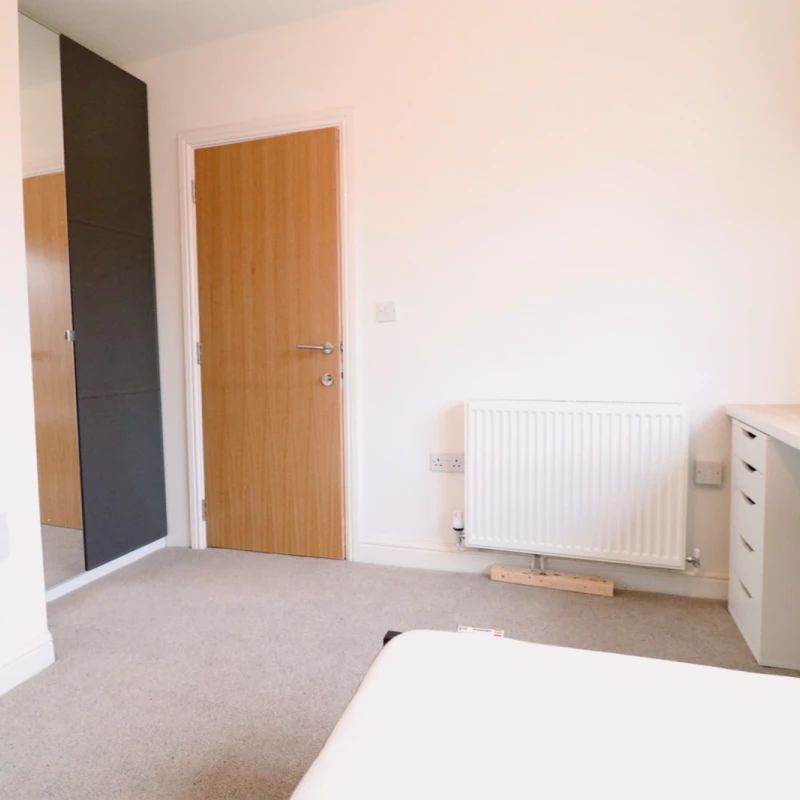 Entire Place·3B3B··2·8 Knight Avenue - Photo 1