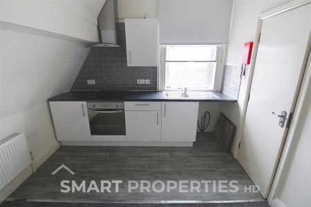 1 bedroom flat to rent - Photo 3