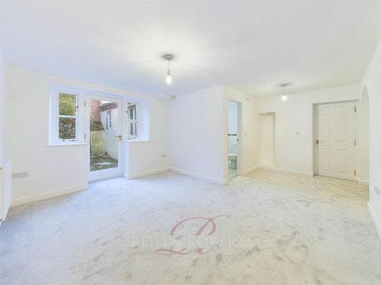 To Let 2 Bed Apartment Denbigh Road, Nannerch, Mold Per Calendar Month £825 pcm - Photo 1