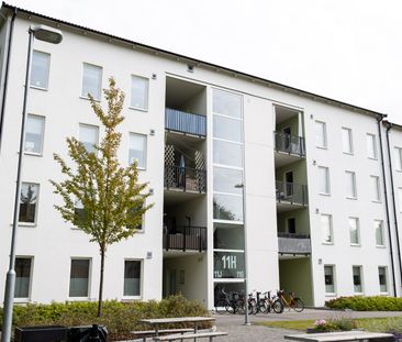 Svarvargatan 11 H - Foto 1