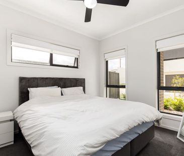 12 Ambleside Place, Morphettville, SA 5043 - Photo 2