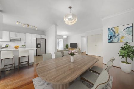 Spacious Two-Bedroom Apartment in Convenient Location - Photo 4