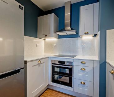 2 bedroom apartment to rent - Photo 5