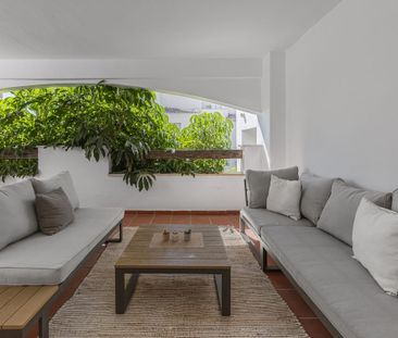 Ground Floor Apartment · Nueva Andalucía - Foto 1