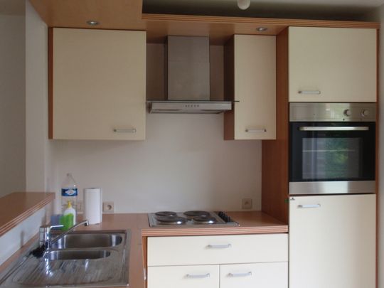 Lumineux appartement 2ch+jardin+parking à 1420 Braine-l'Alleud  Loyer: 1 100 € - Foto 1