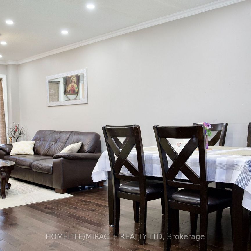 For Lease - 45 Shenandoah Drive Unit# Main, Whitby, Ontario - Photo 1