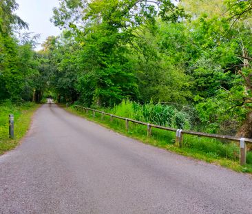 Chester High Road, Neston, CH64 3TE - Photo 1