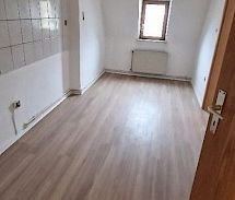 3 Raum DG Wohnung in verkehrsgünstiger Lage frei ab dem 01.03.2026 - Photo 2