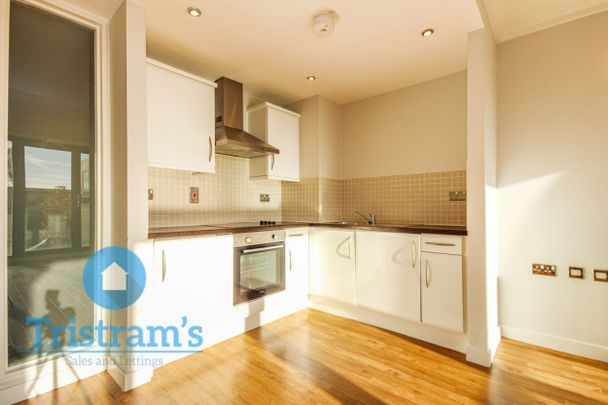 1 bed Apartment for Rent - Photo 1