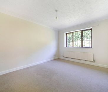 A detached four bedroom family home situated within the Village of ... - Photo 6