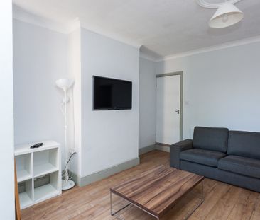 20 York Road - Photo 2