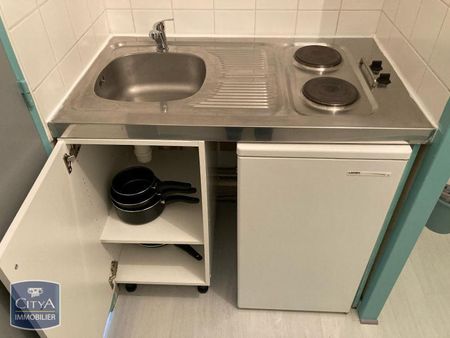 Location Appartement 1 pièce 17m² TOURS 37000 - Photo 4