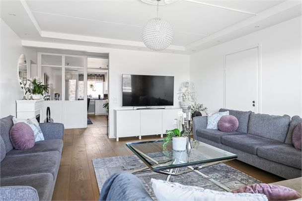 Axvägen, Järfälla - Foto 1