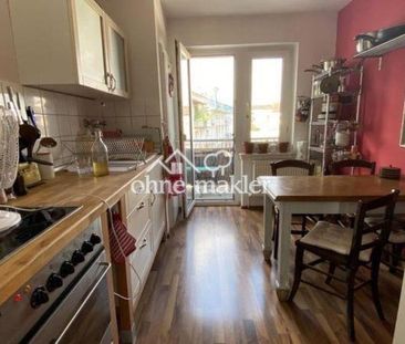 Sehr schöne, helle 2 Zi- Wohnung mit Einbauküche, Balkon und AA in ... - Photo 3