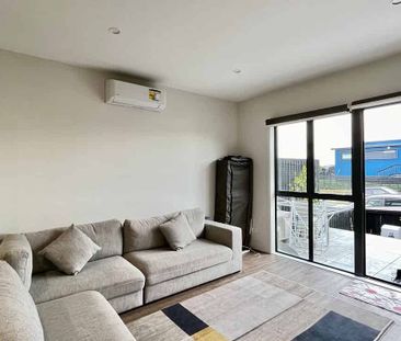 Perfect 3 Bedroom Rental Opportunity - Photo 1