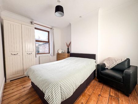 1 bedroom semi-detached house to rent - Photo 4