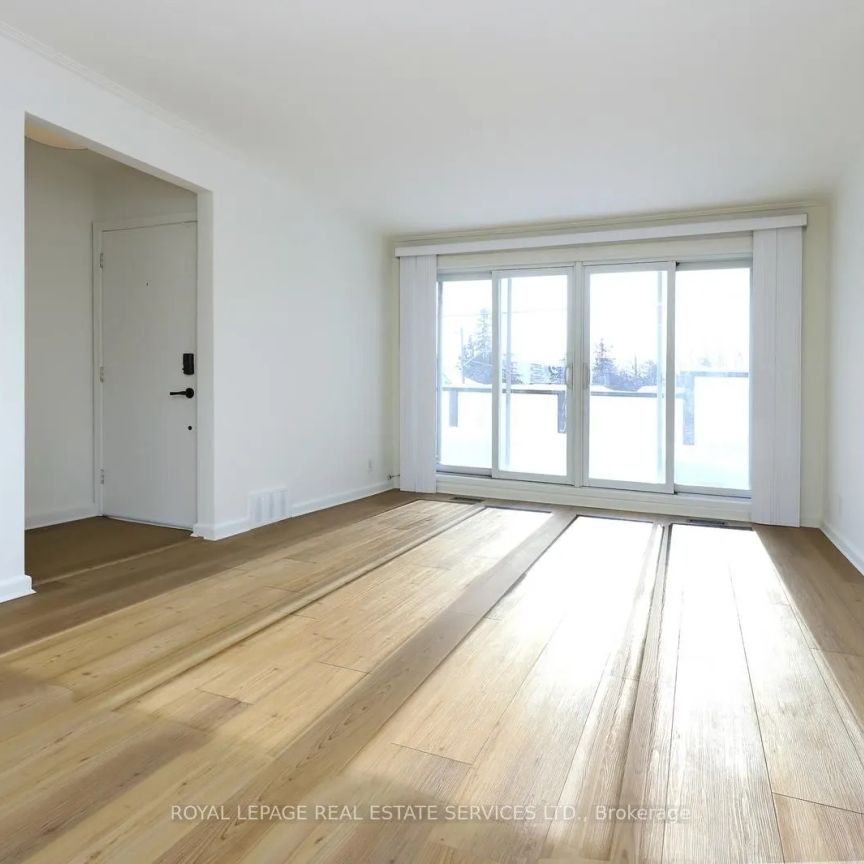 13 Benson Avenue #Upper Floor - Photo 1
