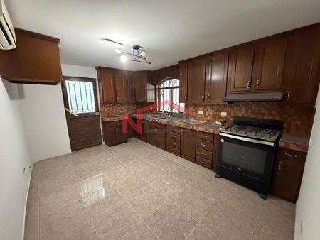 CASA EN RENTA COL. SAN BENITO - Foto 3