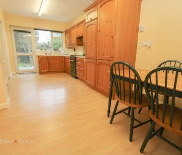 4 bedroom bungalow to rent - Photo 4