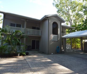 2 bedroom top level unit - Photo 1