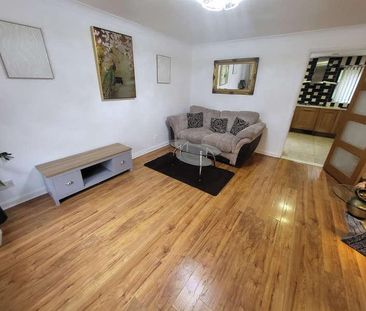 Caistor Close, Manchester, M16 - Photo 4