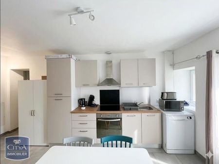 Location Maison 3 pièces 54m² BEAUMONT EN VERON 37420 - Photo 3