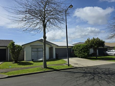 11 Pipipi Crescent, Takanini - Photo 3