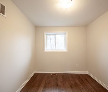 For Lease - 18 Darrell Avenue, Toronto, Ontario - Photo 3