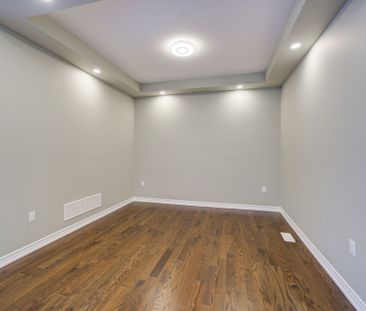 For Lease - 396 Thomas Phillips Drive, Aurora, Ontario - Photo 6
