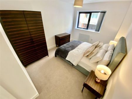 2 bedroom apartment to rent - Photo 5