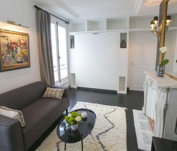Appartement à louer rue d'Artois, Paris 8ème - Photo 1