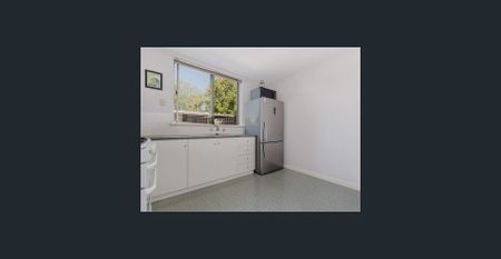 16 Roach Place, Orelia, WA 6167 - Photo 2