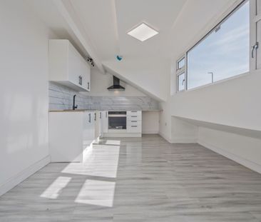 1 Bedroom - Photo 6