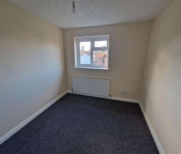 Scott Avenue, Rainham, Gillingham, ME8 - Photo 4