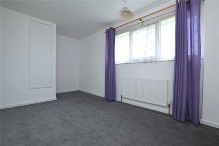 10, Greenside Close, Leeds, West Yorkshire, LS12 4SB - Photo 3