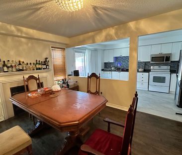 For Lease - 49 Larkspur Road, Brampton, Ontario - Photo 2