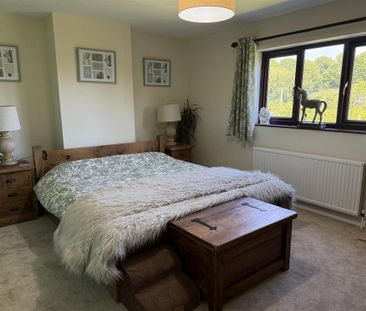 3 bedroom detached house to rent - Photo 6