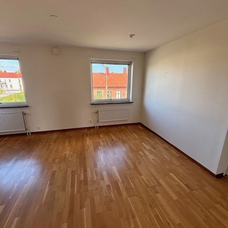 Järnvägsgatan 21, Gärsnäs - Foto 1